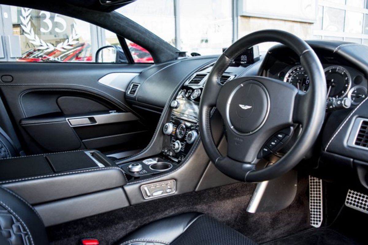 ASTON MARTIN RAPIDE Touchtronic 3 5.9 S V12 5DR Automatic