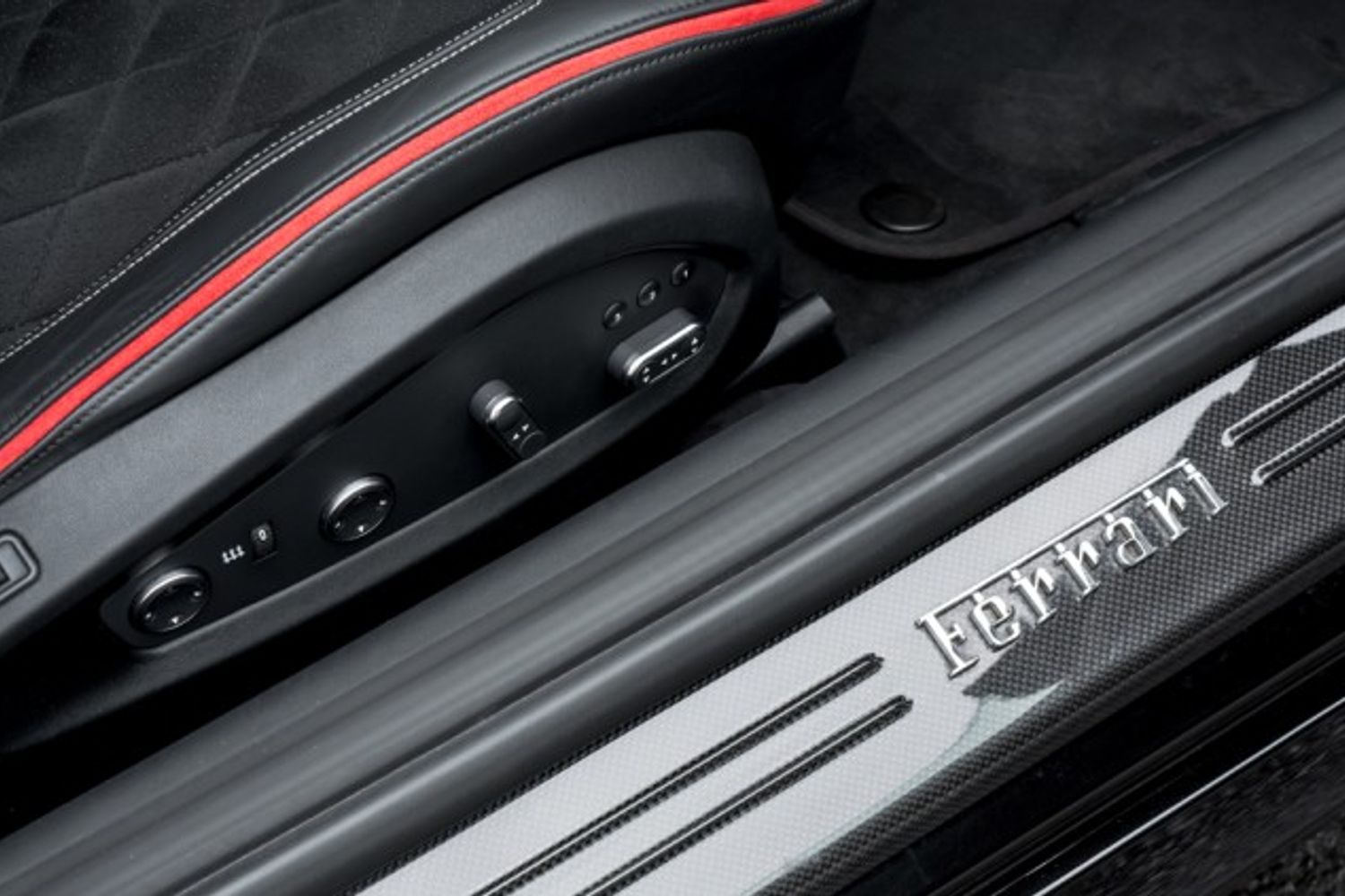 FERRARI FF PETROL Hatchback 6.3 V12 3DR