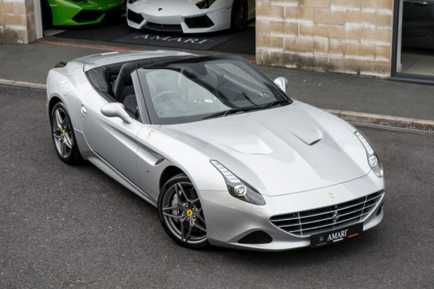 FERRARI CALIFORNIA PETROL Convertible 3.9 DD 2DR Semi Automatic