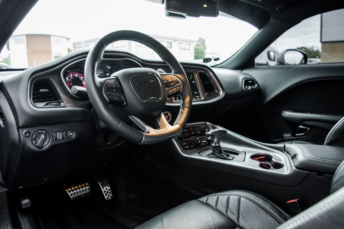 DODGE Challenger SRT Hellcat 6.2