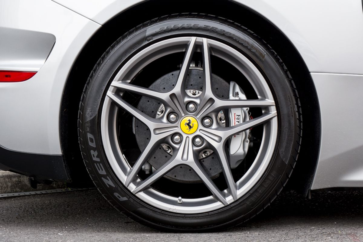 FERRARI CALIFORNIA PETROL Convertible 3.9 DD 2DR Semi Automatic