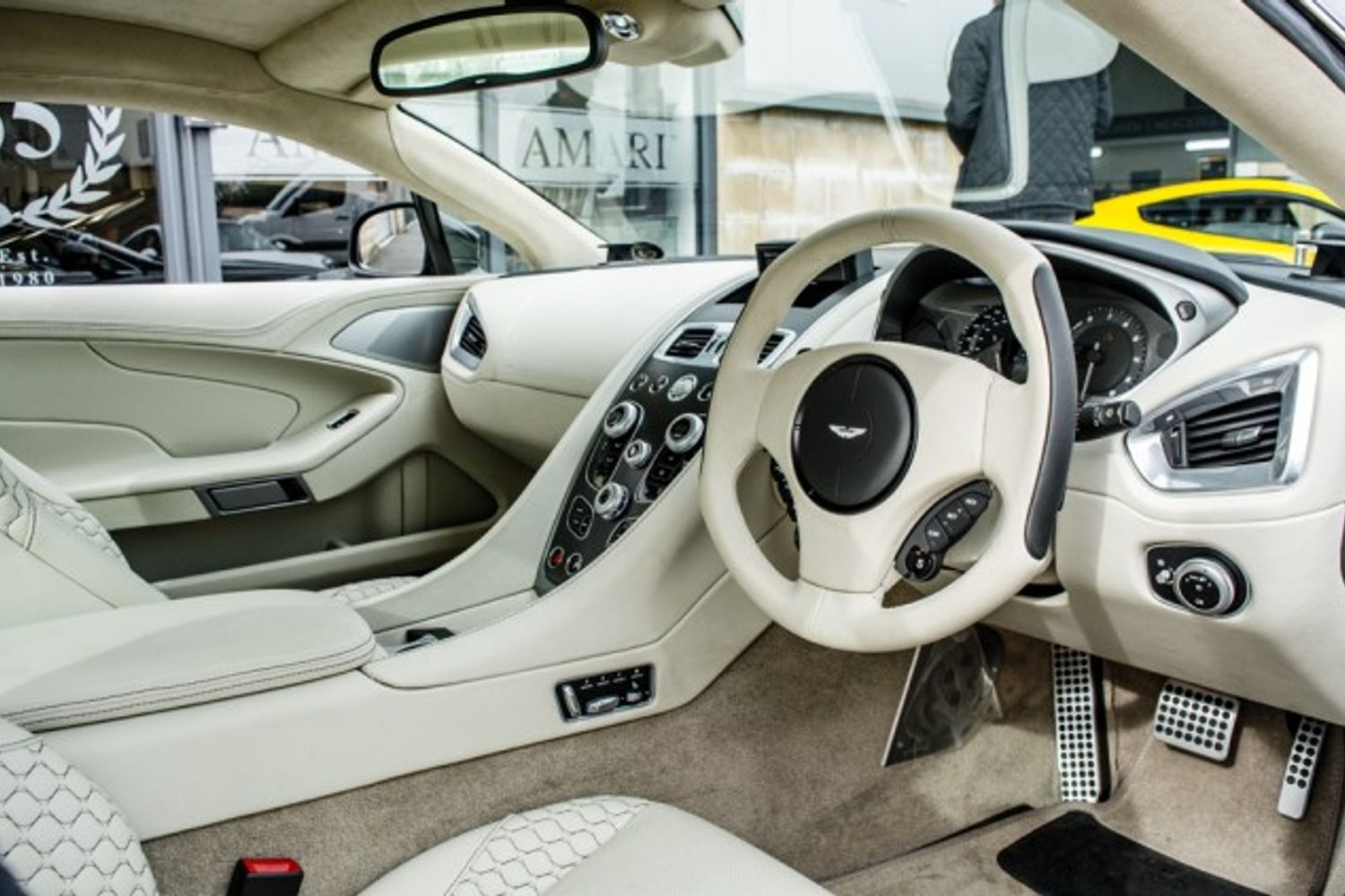 ASTON MARTIN VANQUISH COUPE 5.9 V12 2DR AUTOMATIC