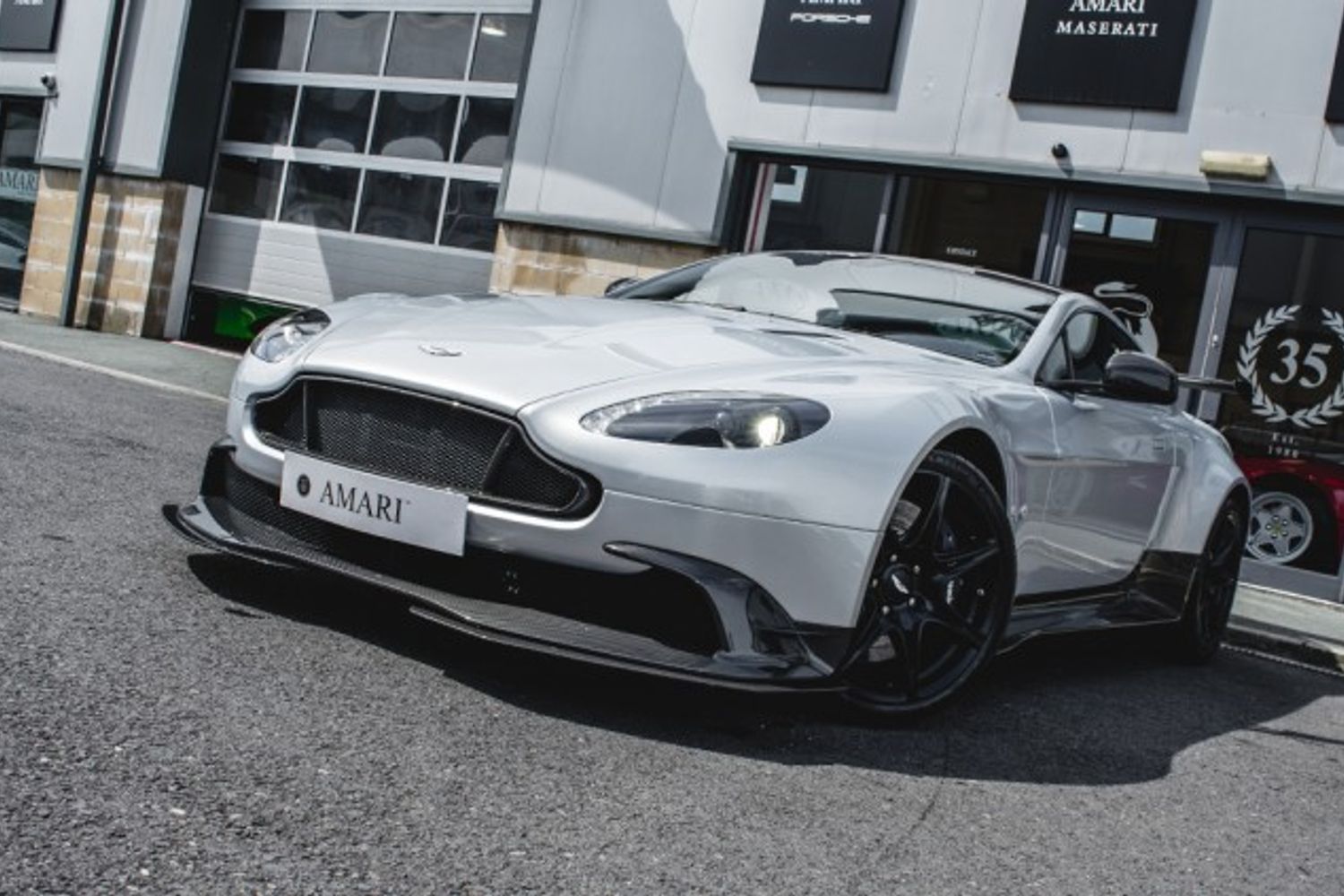 ASTON MARTIN VANTAGE 4.7 GT8 3DR Manual