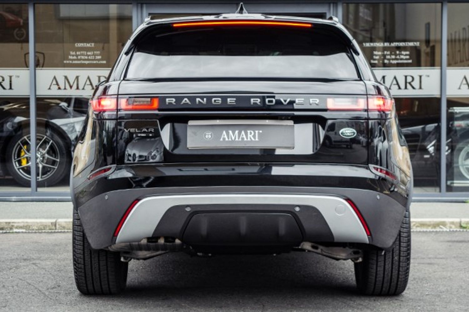 LAND ROVER RANGE ROVER VELAR DIESEL ESTATE 2.0 R-DYNAMIC S 5DR AUTOMATIC