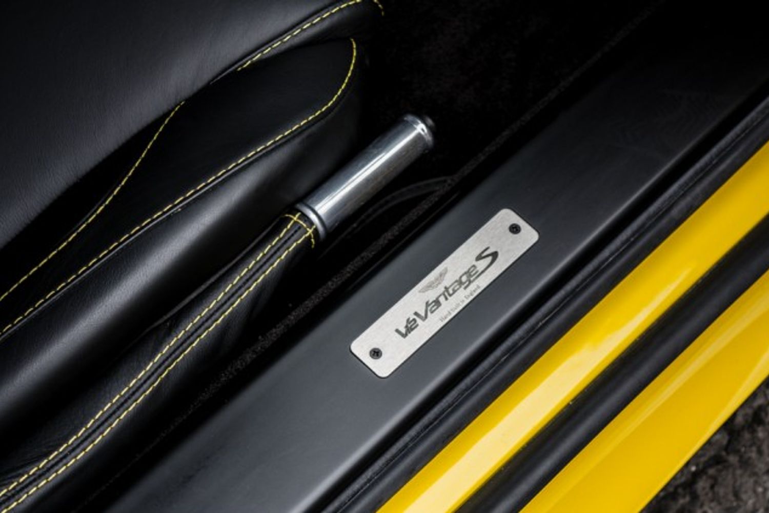 ASTON MARTIN VANTAGE COUPE 5.9 S V12 3DR AUTOMATIC