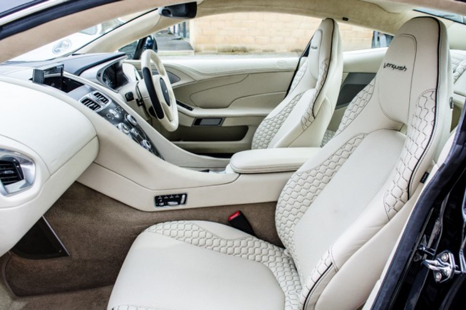 ASTON MARTIN VANQUISH COUPE 5.9 V12 2DR AUTOMATIC
