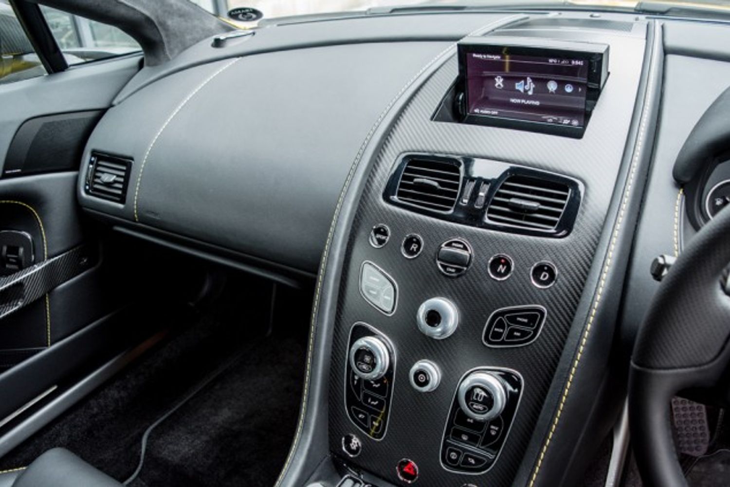 ASTON MARTIN VANTAGE COUPE 5.9 S V12 3DR AUTOMATIC