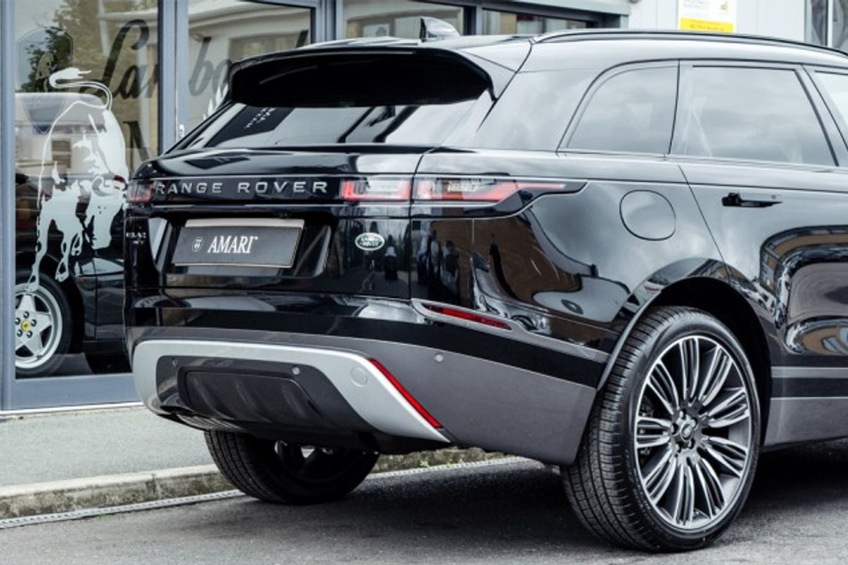 LAND ROVER RANGE ROVER VELAR DIESEL ESTATE 2.0 R-DYNAMIC S 5DR AUTOMATIC