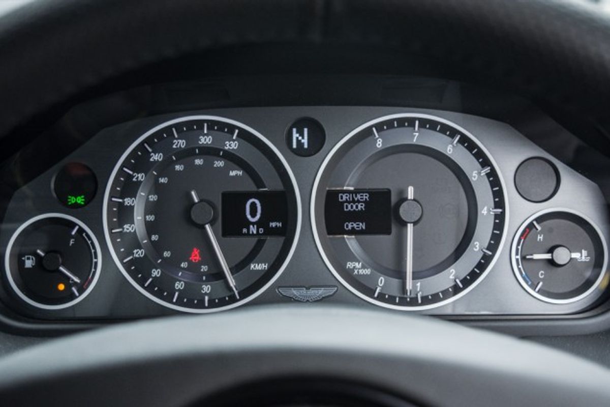 ASTON MARTIN VANTAGE COUPE 5.9 S V12 3DR AUTOMATIC