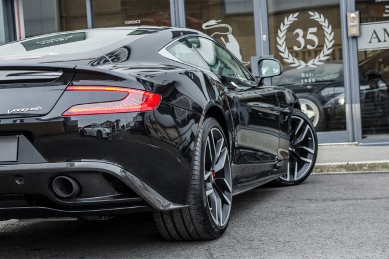 ASTON MARTIN VANQUISH COUPE 5.9 V12 2DR AUTOMATIC