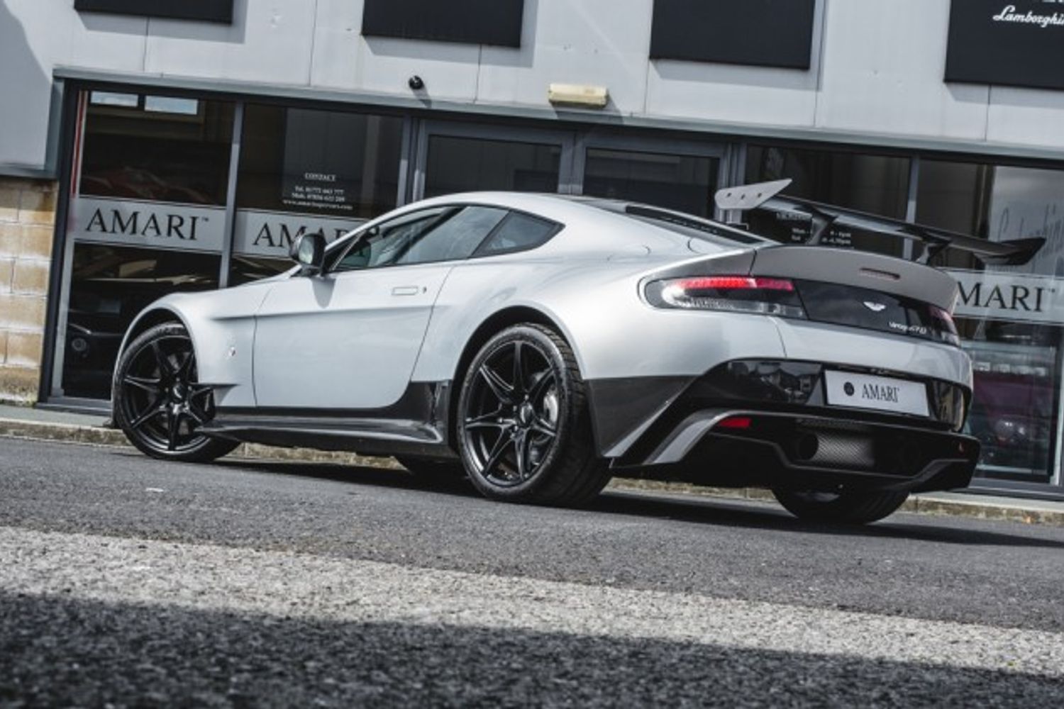 ASTON MARTIN VANTAGE 4.7 GT8 3DR Manual