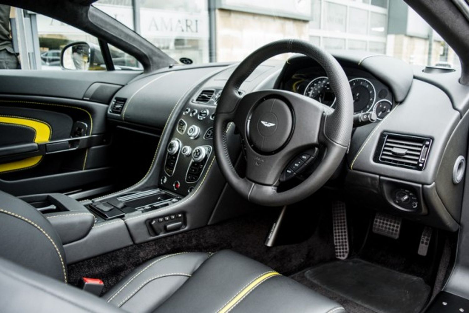 ASTON MARTIN VANTAGE COUPE 5.9 S V12 3DR AUTOMATIC