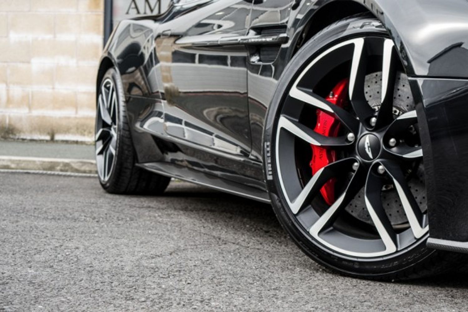 ASTON MARTIN VANQUISH COUPE 5.9 V12 2DR AUTOMATIC
