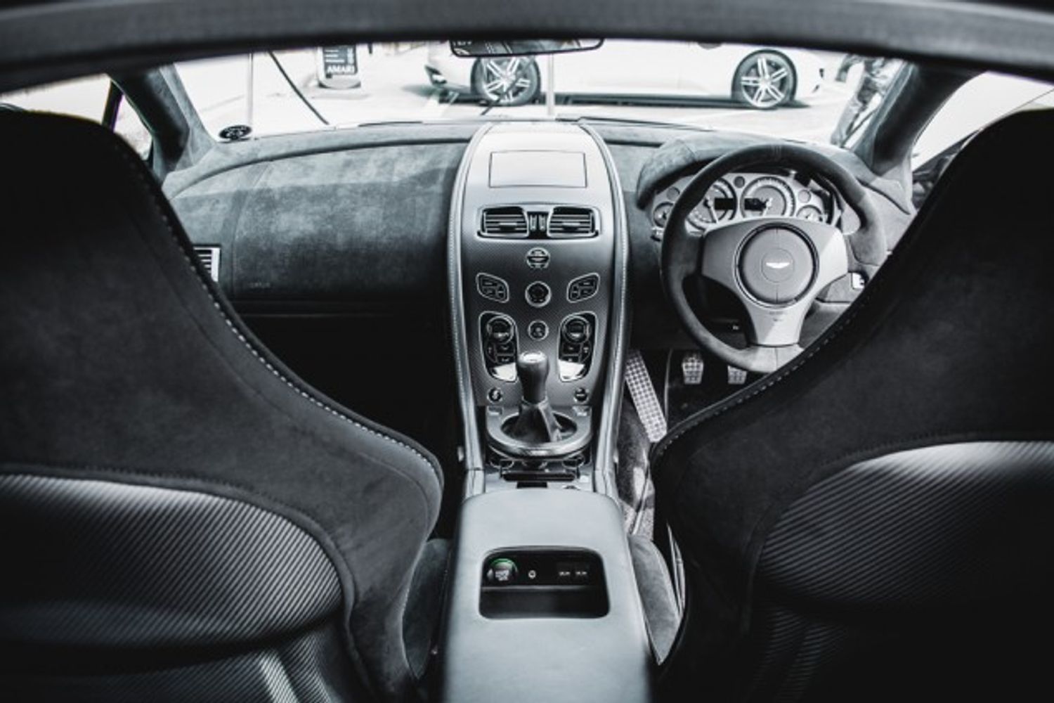 ASTON MARTIN VANTAGE 4.7 GT8 3DR Manual
