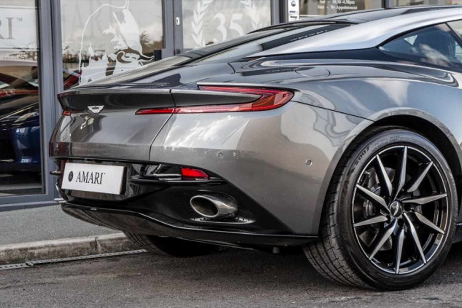 ASTON MARTIN DB11 COUPE 5.2 V12 2DR AUTOMATIC