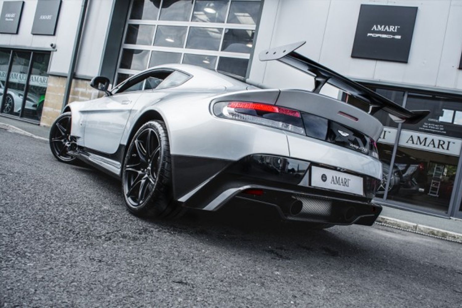ASTON MARTIN VANTAGE 4.7 GT8 3DR Manual