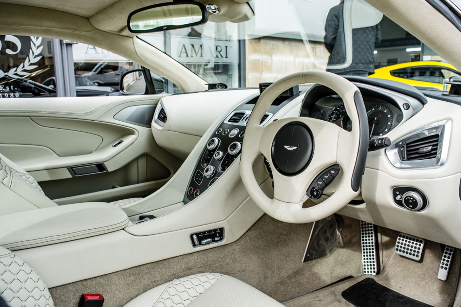 ASTON MARTIN VANQUISH COUPE 5.9 V12 2DR AUTOMATIC