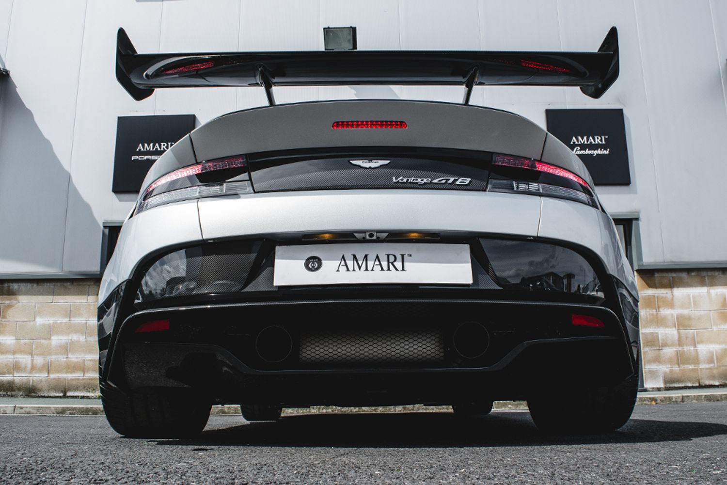 ASTON MARTIN VANTAGE 4.7 GT8 3DR Manual