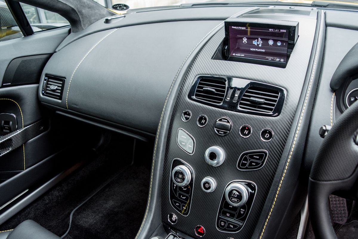 ASTON MARTIN VANTAGE COUPE 5.9 S V12 3DR AUTOMATIC