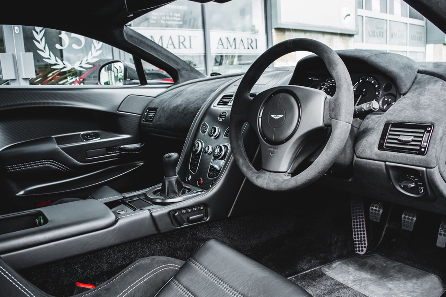 ASTON MARTIN VANTAGE 4.7 GT8 3DR Manual