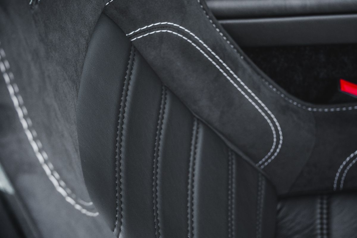 ASTON MARTIN VANTAGE 4.7 GT8 3DR Manual