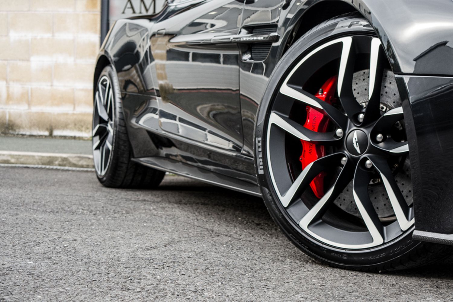ASTON MARTIN VANQUISH COUPE 5.9 V12 2DR AUTOMATIC
