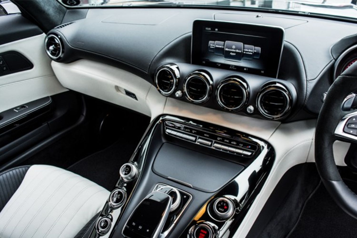 MERCEDES-BENZ GT COUPE 4.0 AMG GT S 2DR AUTOMATIC