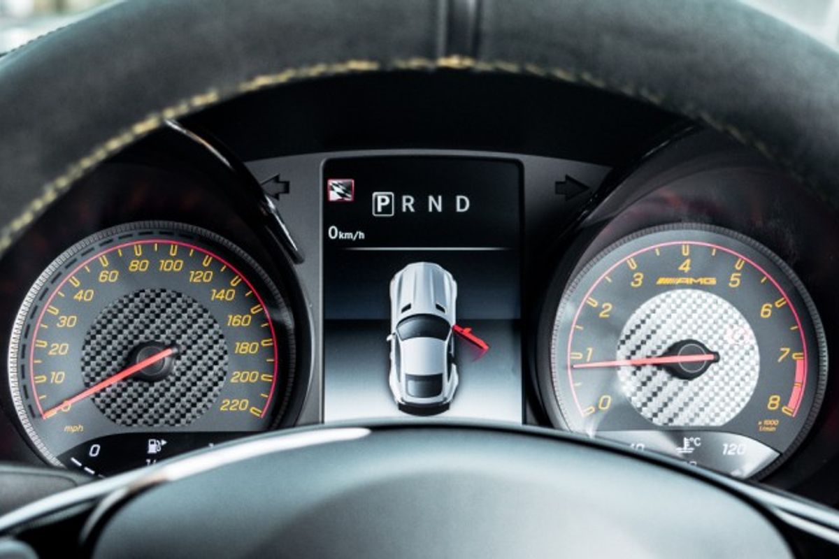 MERCEDES-BENZ AMG GT 4.0 AMG GT R PREMIUM 2DR AUTOMATIC