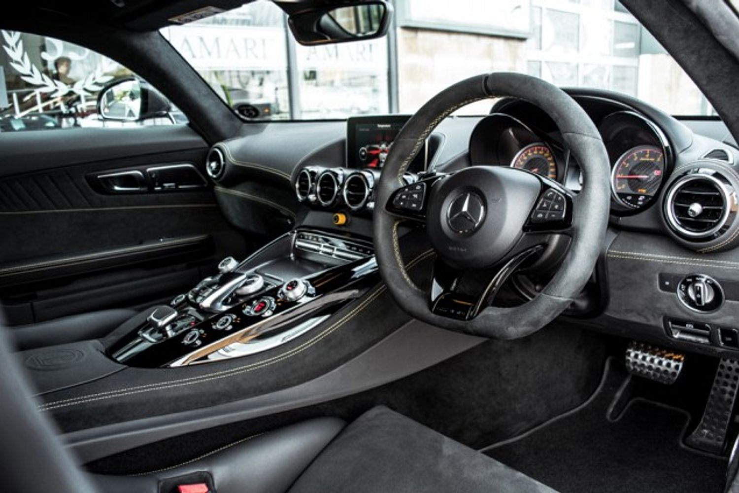 MERCEDES-BENZ AMG GT 4.0 AMG GT R PREMIUM 2DR AUTOMATIC