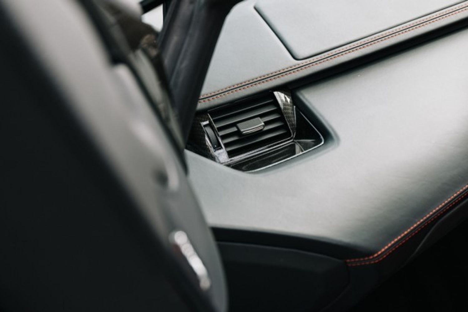 LAMBORGHINI AVENTADOR COUPE 6.5 V12 2DR SEMI AUTOMATIC