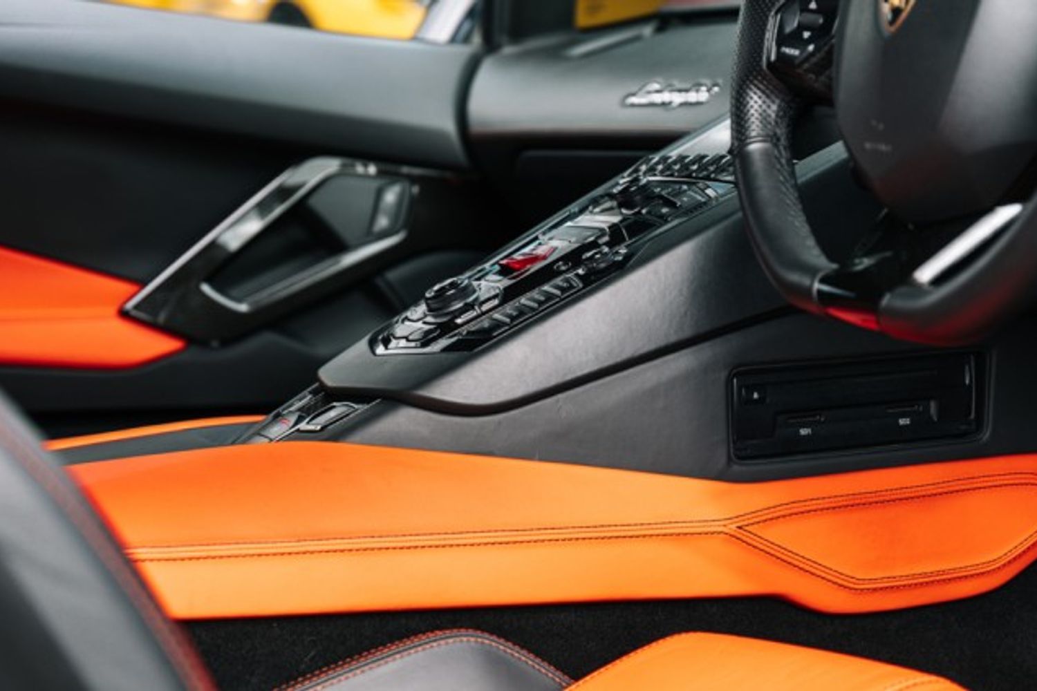 LAMBORGHINI AVENTADOR COUPE 6.5 V12 2DR SEMI AUTOMATIC