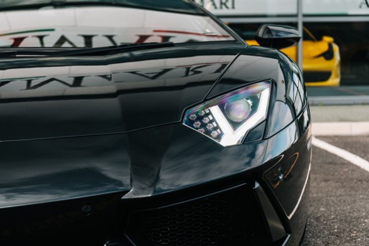 LAMBORGHINI AVENTADOR COUPE 6.5 V12 2DR SEMI AUTOMATIC