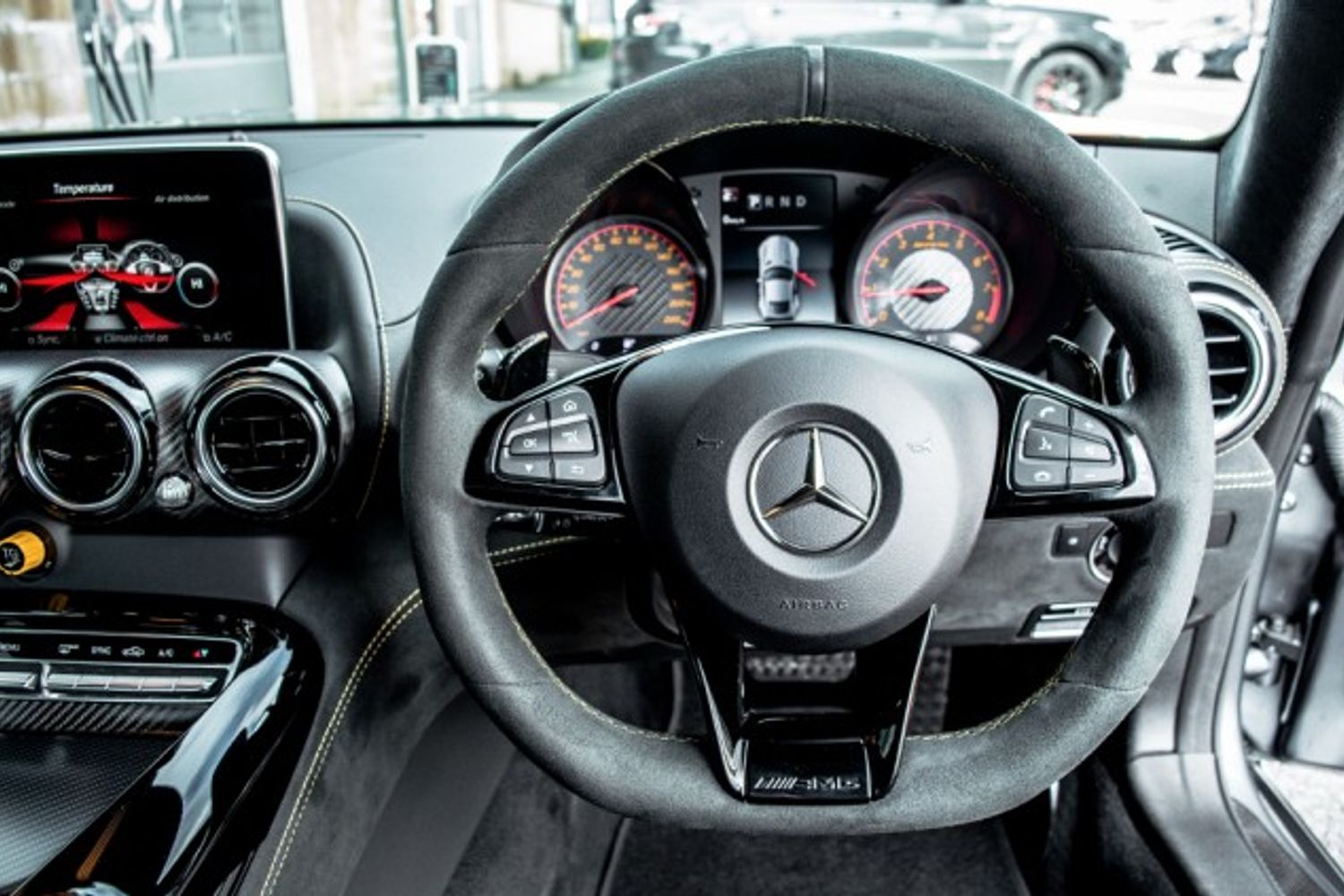 MERCEDES-BENZ AMG GT 4.0 AMG GT R PREMIUM 2DR AUTOMATIC