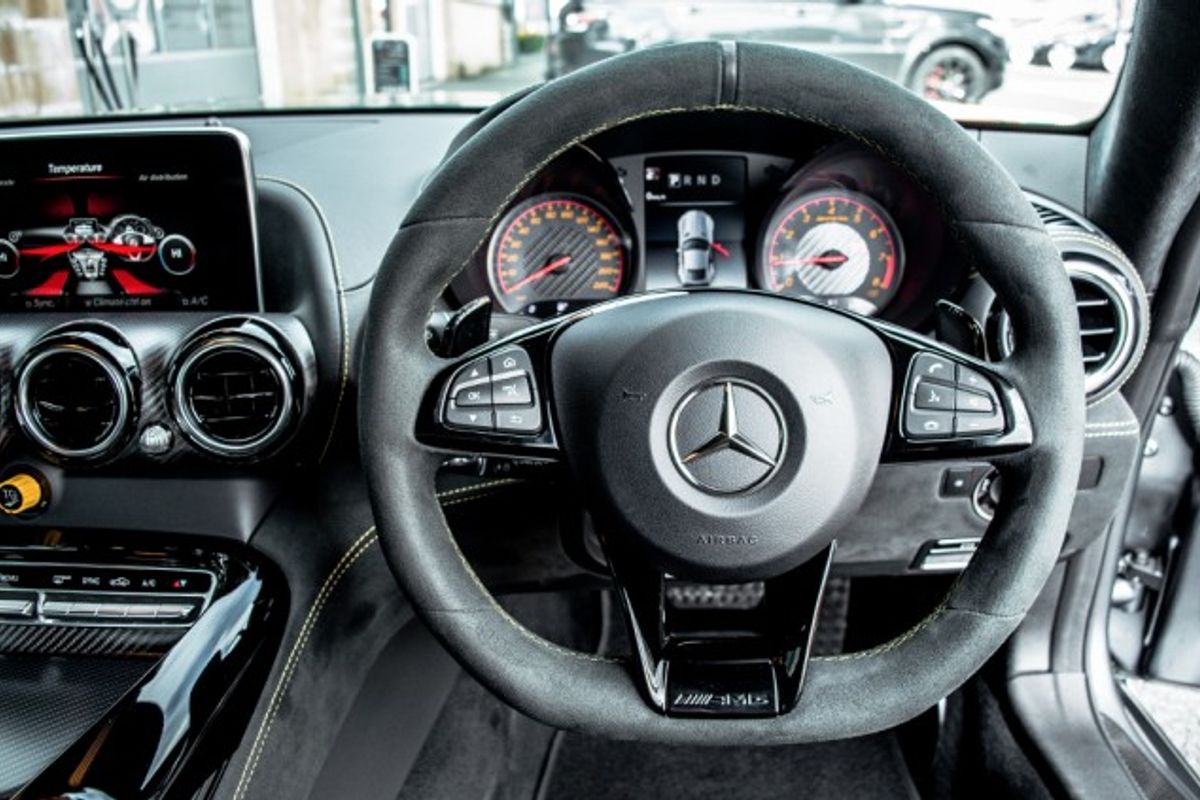MERCEDES-BENZ AMG GT 4.0 AMG GT R PREMIUM 2DR AUTOMATIC
