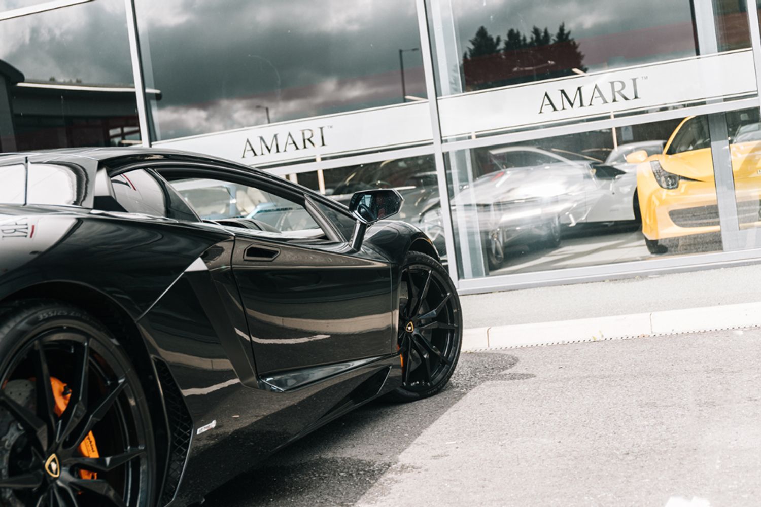 LAMBORGHINI AVENTADOR COUPE 6.5 V12 2DR SEMI AUTOMATIC