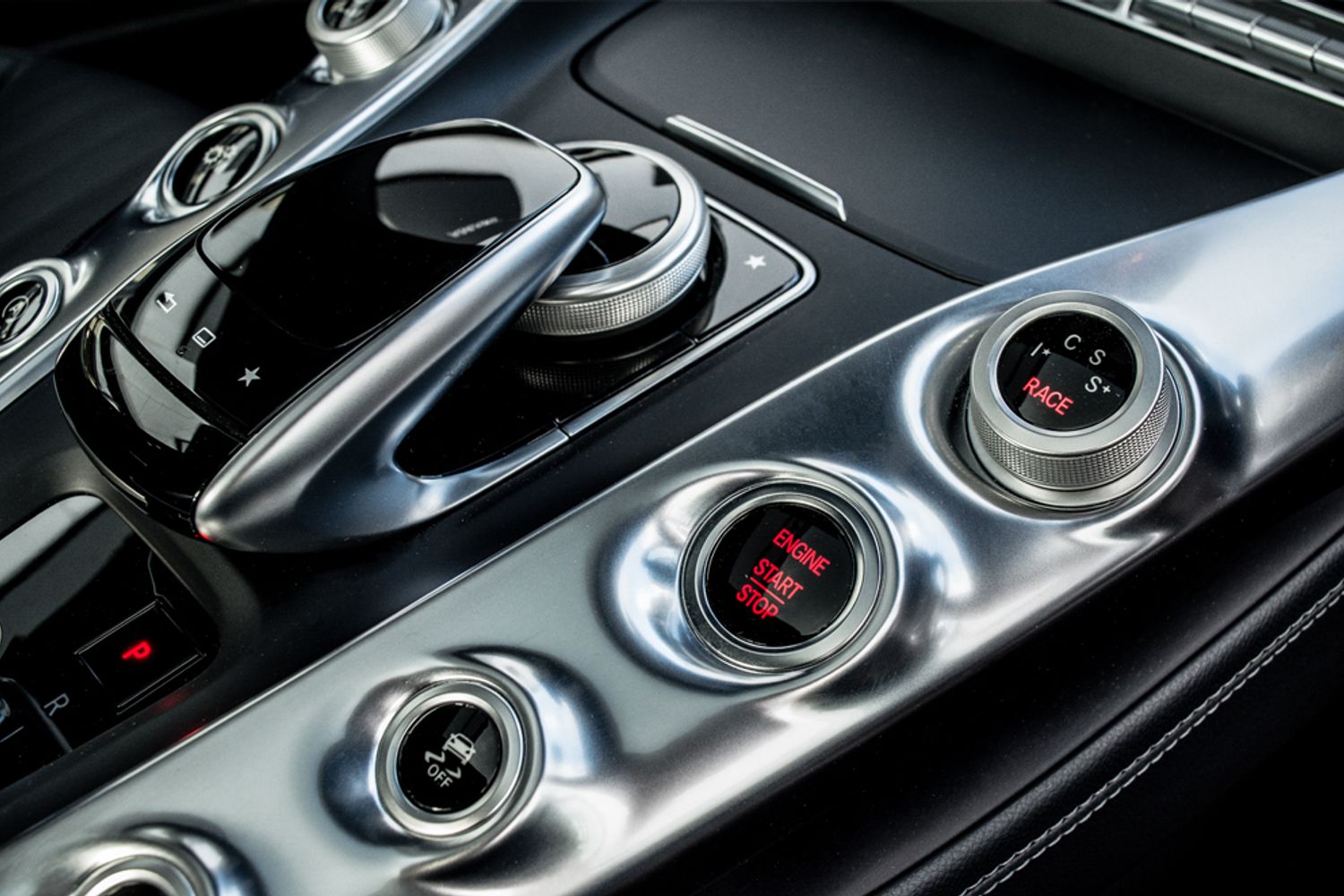 MERCEDES-BENZ GT COUPE 4.0 AMG GT S