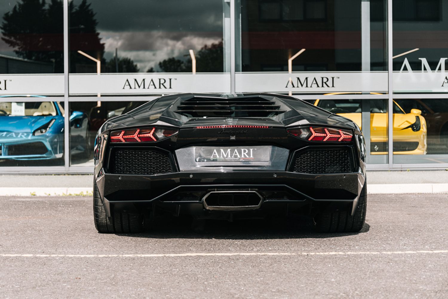 LAMBORGHINI AVENTADOR COUPE 6.5 V12 2DR SEMI AUTOMATIC