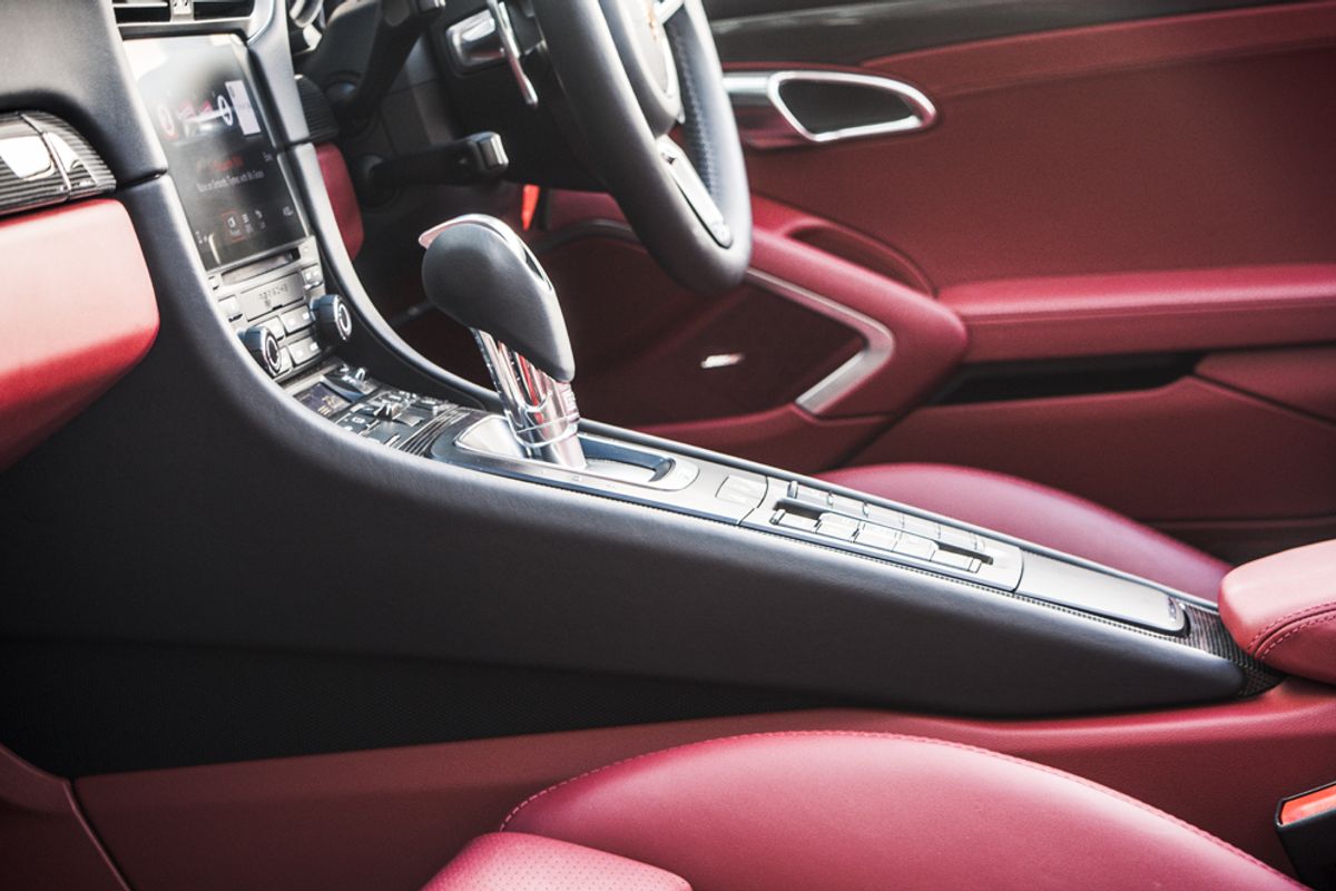 PORSCHE 991 CONVERTIBLE 3.8 TURBO S PDK SEMI-AUTO GEN 2