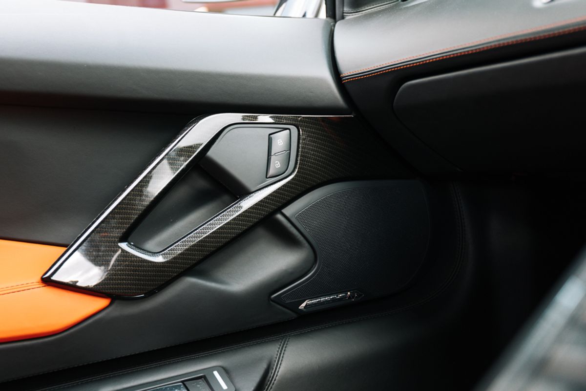 LAMBORGHINI AVENTADOR COUPE 6.5 V12 2DR SEMI AUTOMATIC