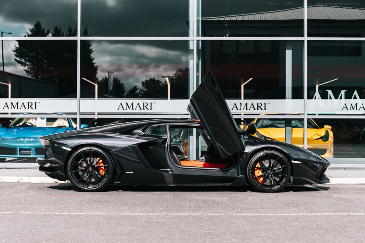 LAMBORGHINI AVENTADOR COUPE 6.5 V12 2DR SEMI AUTOMATIC