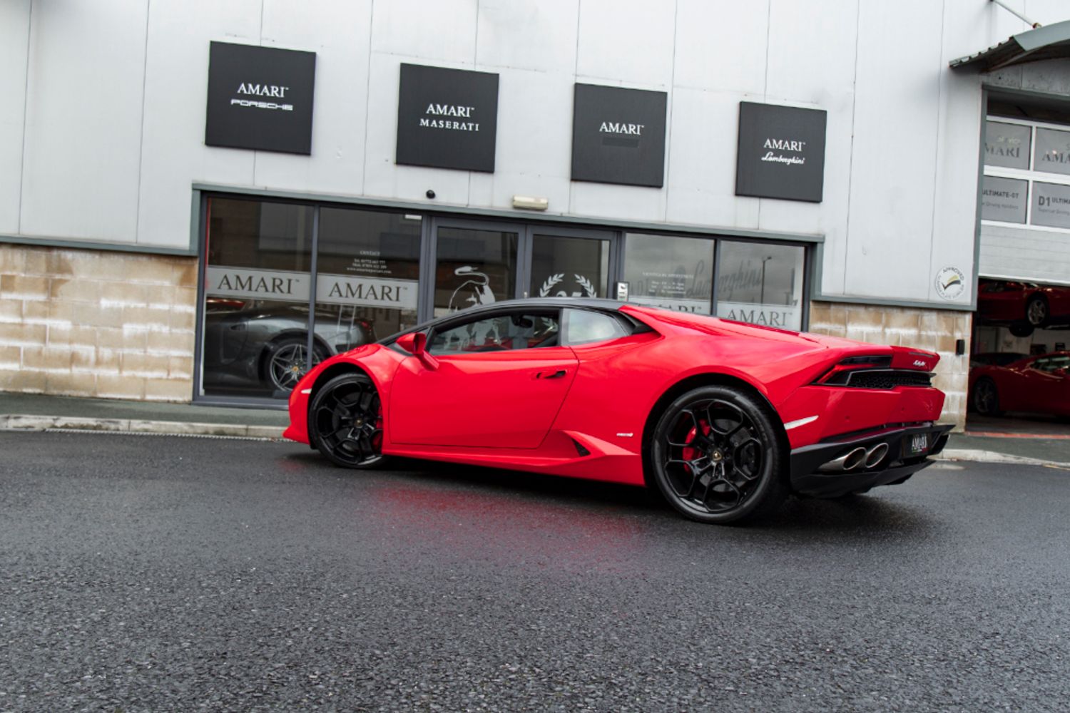 LAMBORGHINI HURACAN COUPE 5.2 LP 610-4 2DR SEMI AUTOMATIC