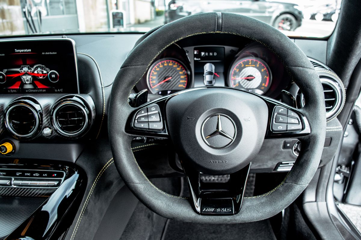 MERCEDES-BENZ AMG GT 4.0 AMG GT R PREMIUM 2DR AUTOMATIC