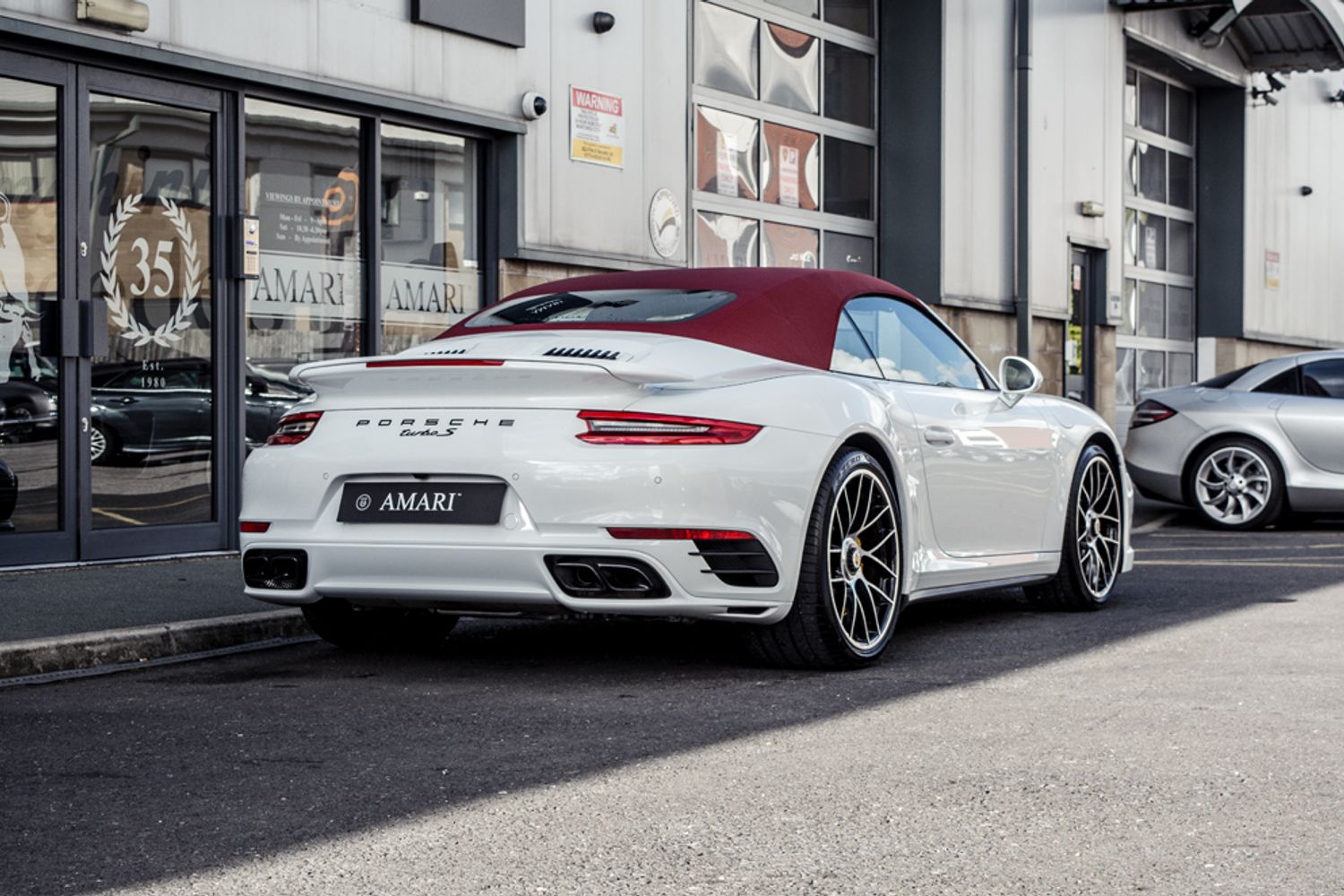 PORSCHE 991 CONVERTIBLE 3.8 TURBO S PDK SEMI-AUTO GEN 2