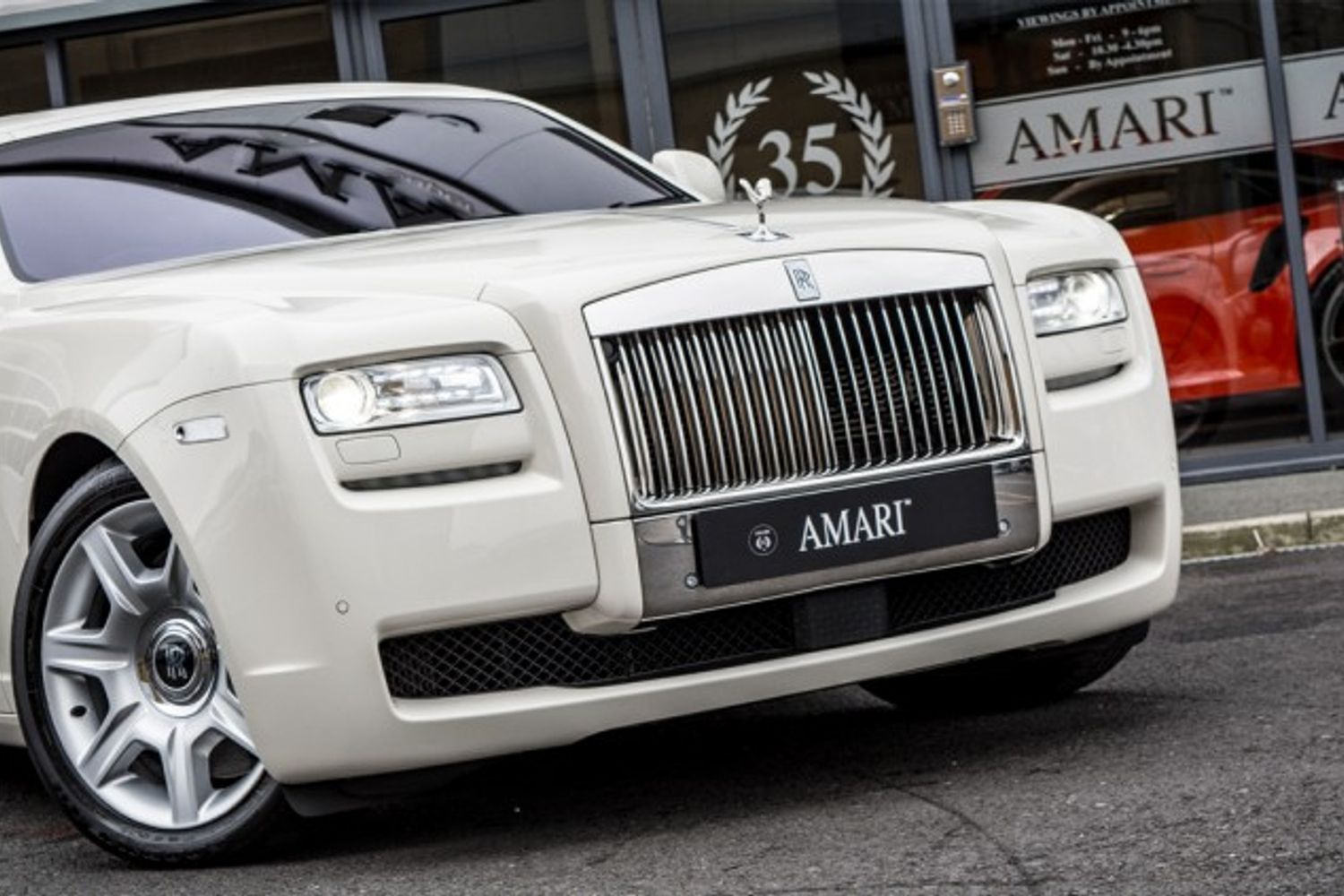 ROLLS-ROYCE GHOST SALOON 6.6 V12 4DR AUTOMATIC