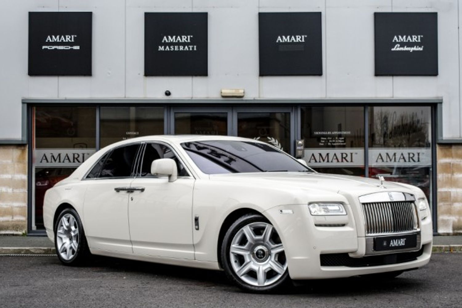 ROLLS-ROYCE GHOST SALOON 6.6 V12 4DR AUTOMATIC