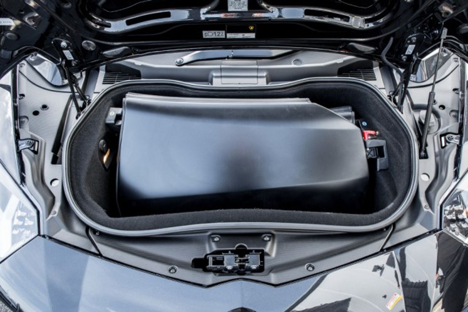 LAMBORGHINI AVENTADOR ROADSTER 6.5 V12 2DR SEMI AUTOMATIC