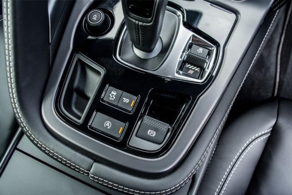 JAGUAR F-TYPE COUPE 5.0 R 2DR AUTOMATIC