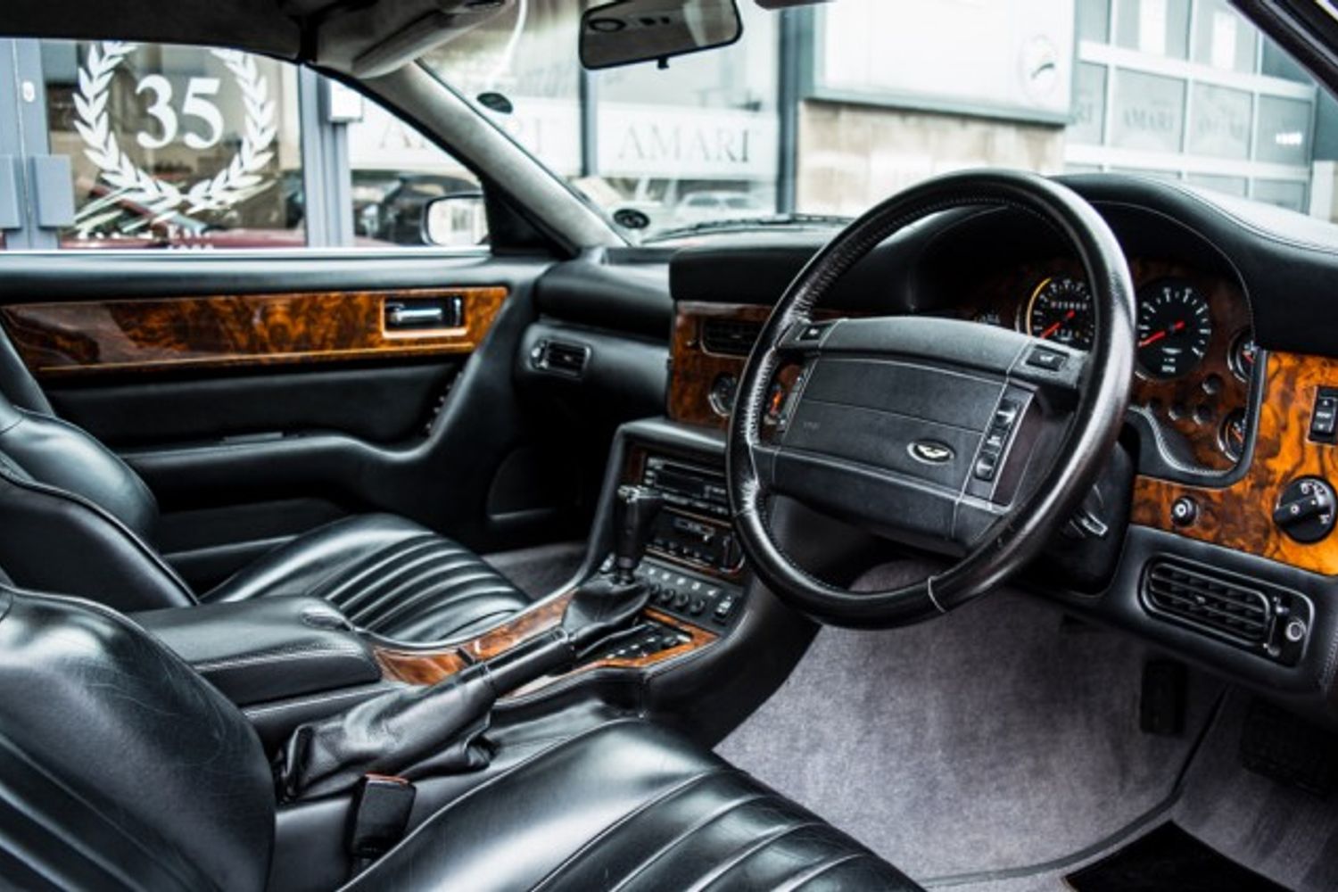 ASTON MARTIN VIRAGE VOLANTE AUTO CONVERTIBLE 6.3 'Works Special'
