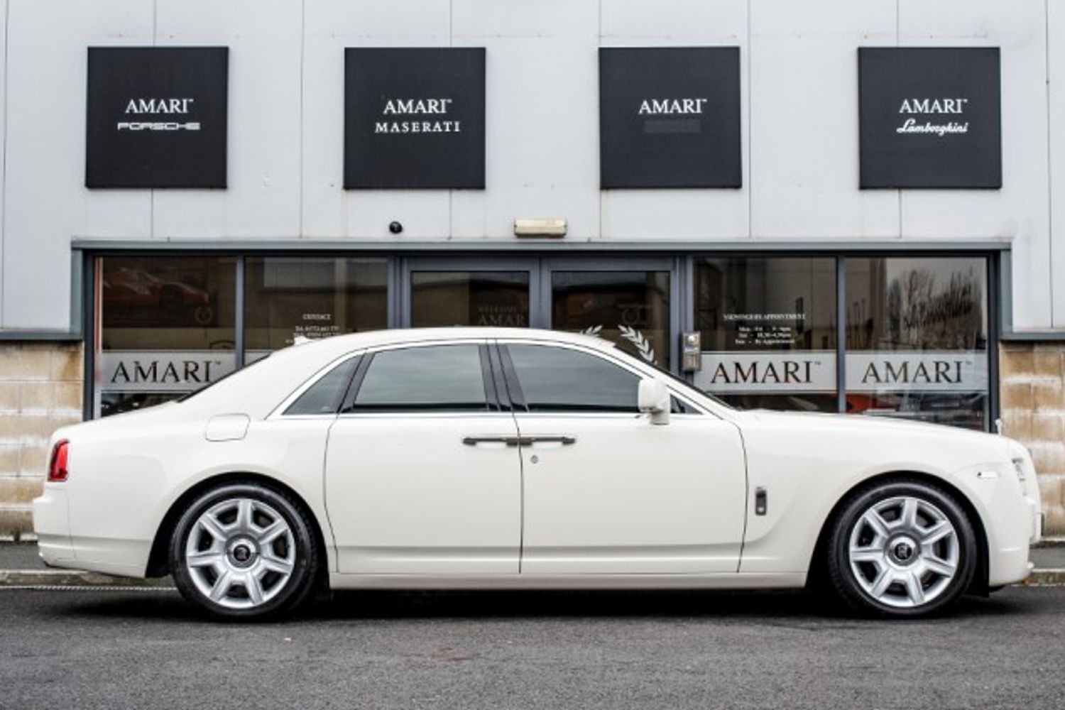 ROLLS-ROYCE GHOST SALOON 6.6 V12 4DR AUTOMATIC