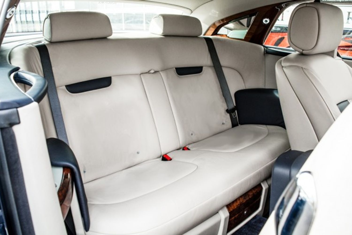 ROLLS-ROYCE PHANTOM COUPE 6.7 PHANTOM COUPE 2DR AUTOMATIC